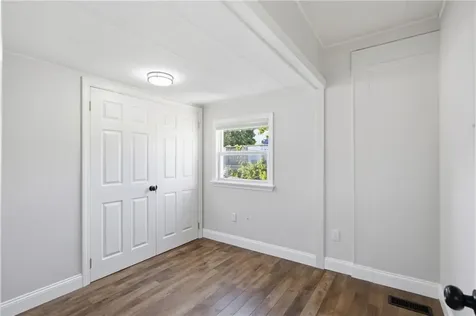 48 Mason Avenue Portsmouth RI 02871