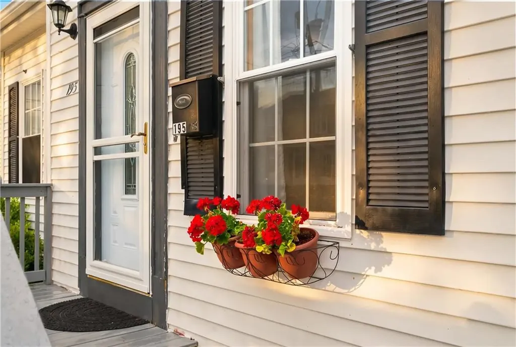 195 Elmore Avenue Woonsocket RI 02895