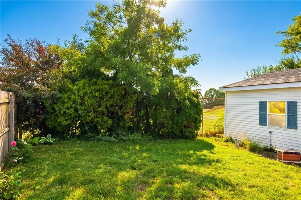 195 Elmore Avenue Woonsocket RI 02895