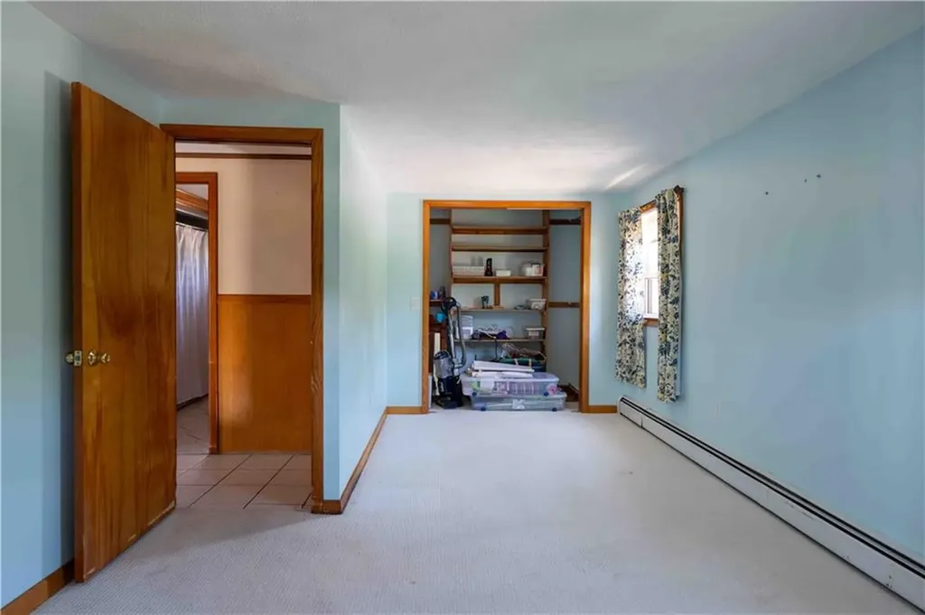 31 Cross Hill Drive Narragansett RI 02882