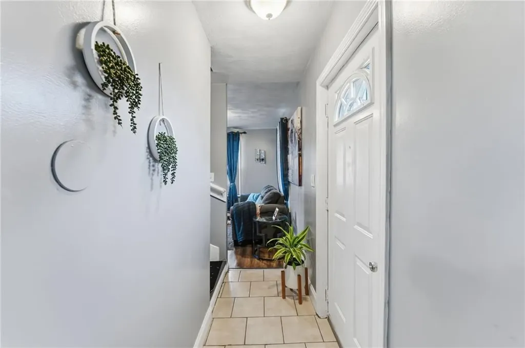 100 Pocasset Avenue Providence RI 02909
