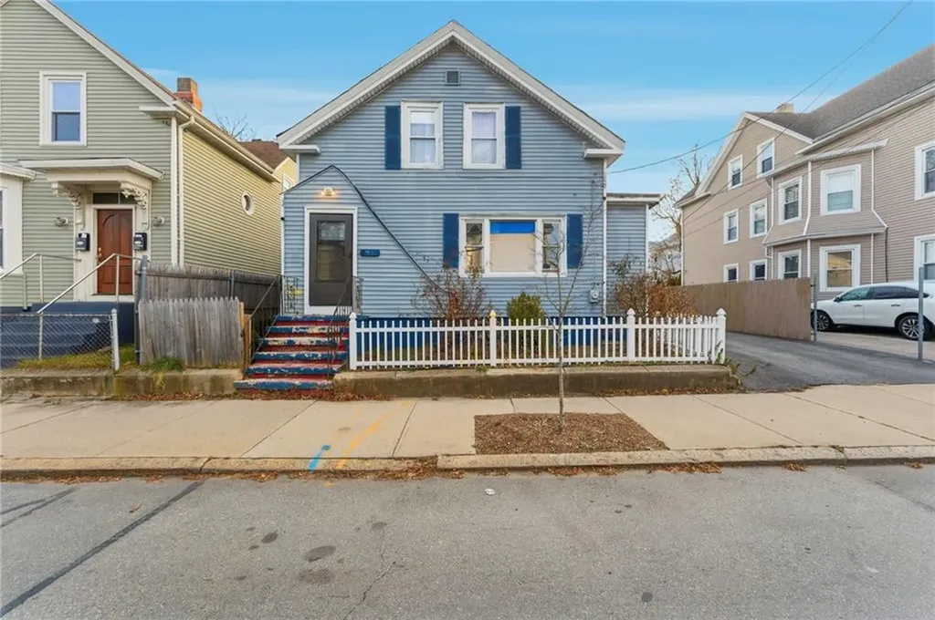 98 Pocasset Avenue Providence RI 02909
