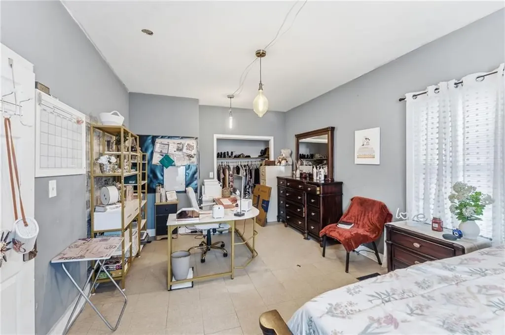 98 Pocasset Avenue Providence RI 02909