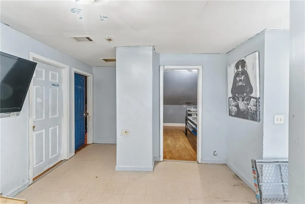 98 Pocasset Avenue Providence RI 02909
