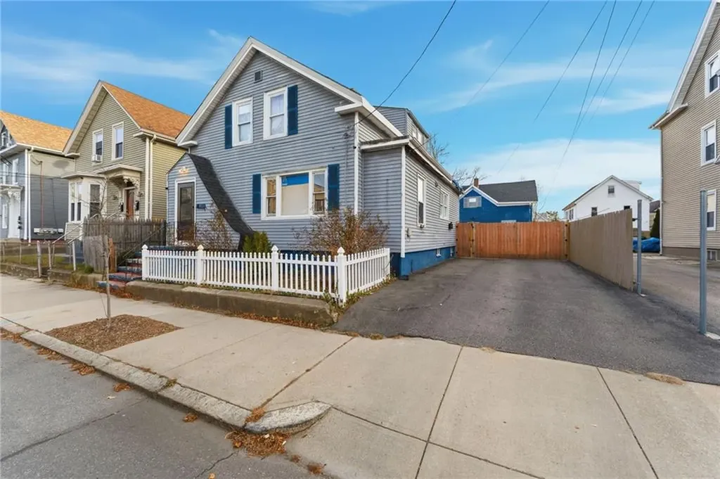 98 Pocasset Avenue Providence RI 02909
