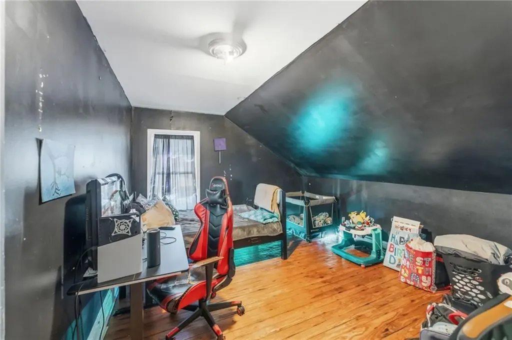 98 Pocasset Avenue Providence RI 02909