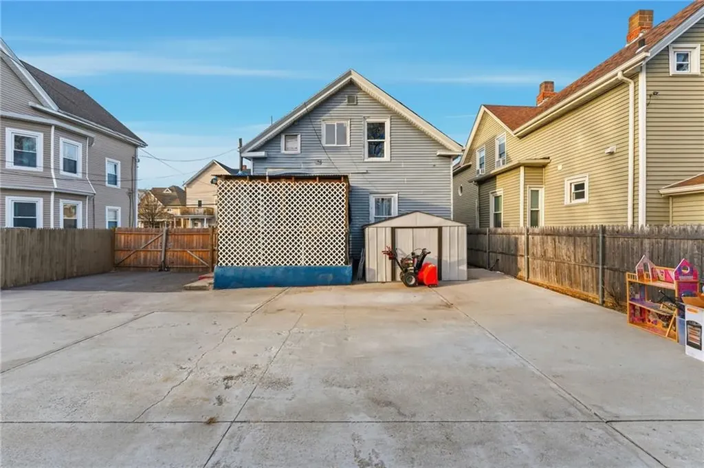 98 Pocasset Avenue Providence RI 02909