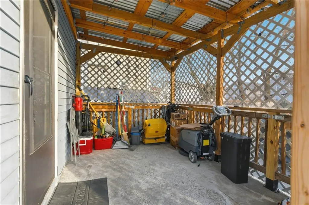 98 Pocasset Avenue Providence RI 02909