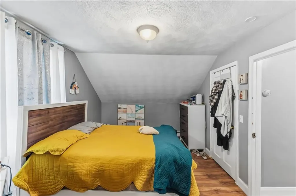98 100 Pocasset Avenue Providence RI 02909