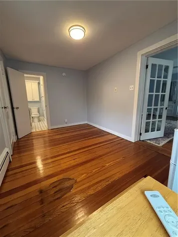 17 Constitution Street Bristol RI 02809