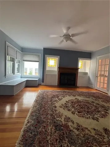 17 Constitution Street Bristol RI 02809