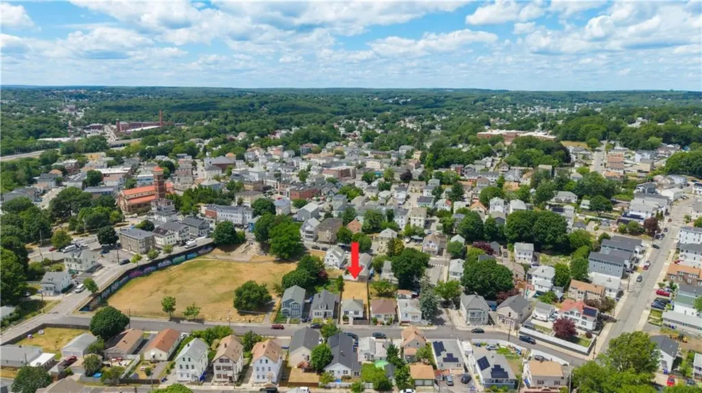 38 Mcmillen Street Providence RI 02904