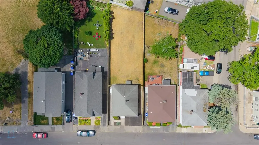 38 Mcmillen Street Providence RI 02904