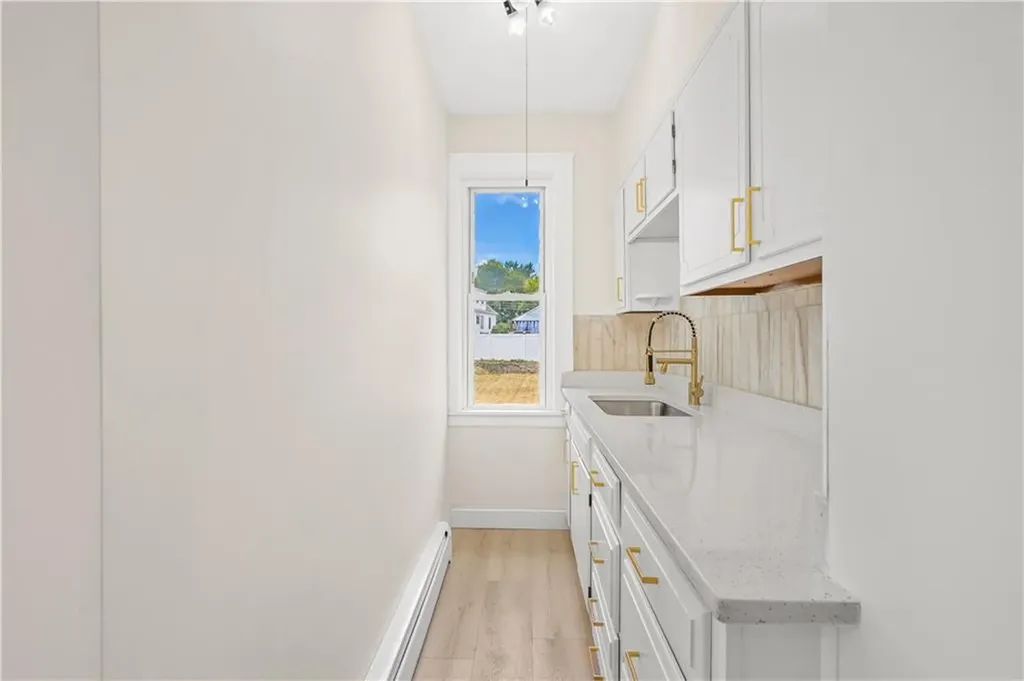 38 Mcmillen Street Providence RI 02904