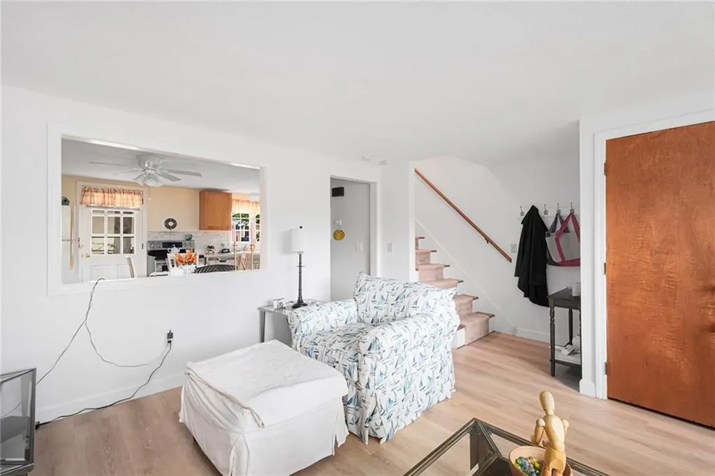 145 147 Oak Crest Drive East Providence RI 02915