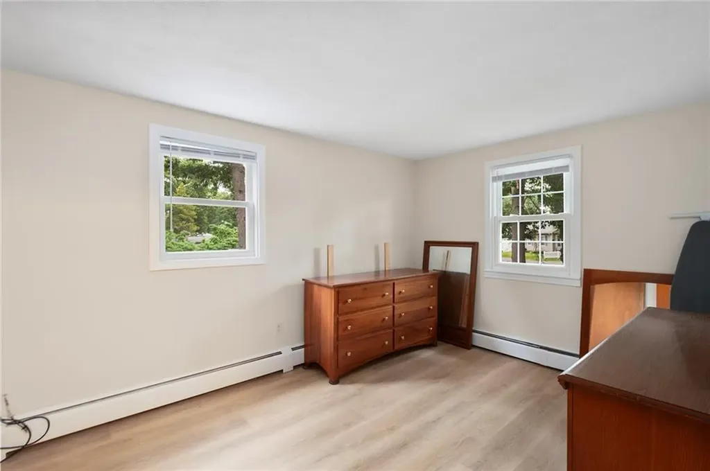 145 147 Oak Crest Drive East Providence RI 02915