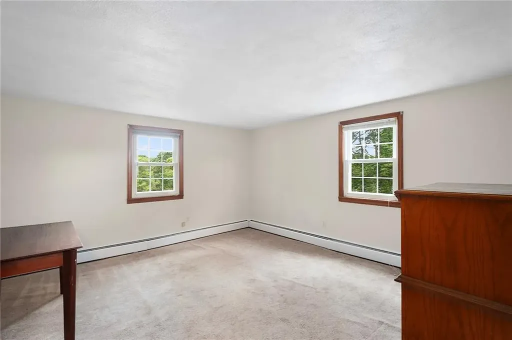 145 147 Oak Crest Drive East Providence RI 02915
