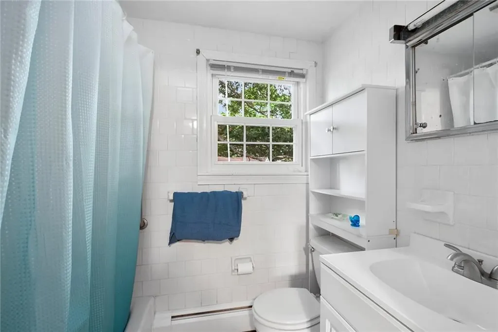 145 147 Oak Crest Drive East Providence RI 02915