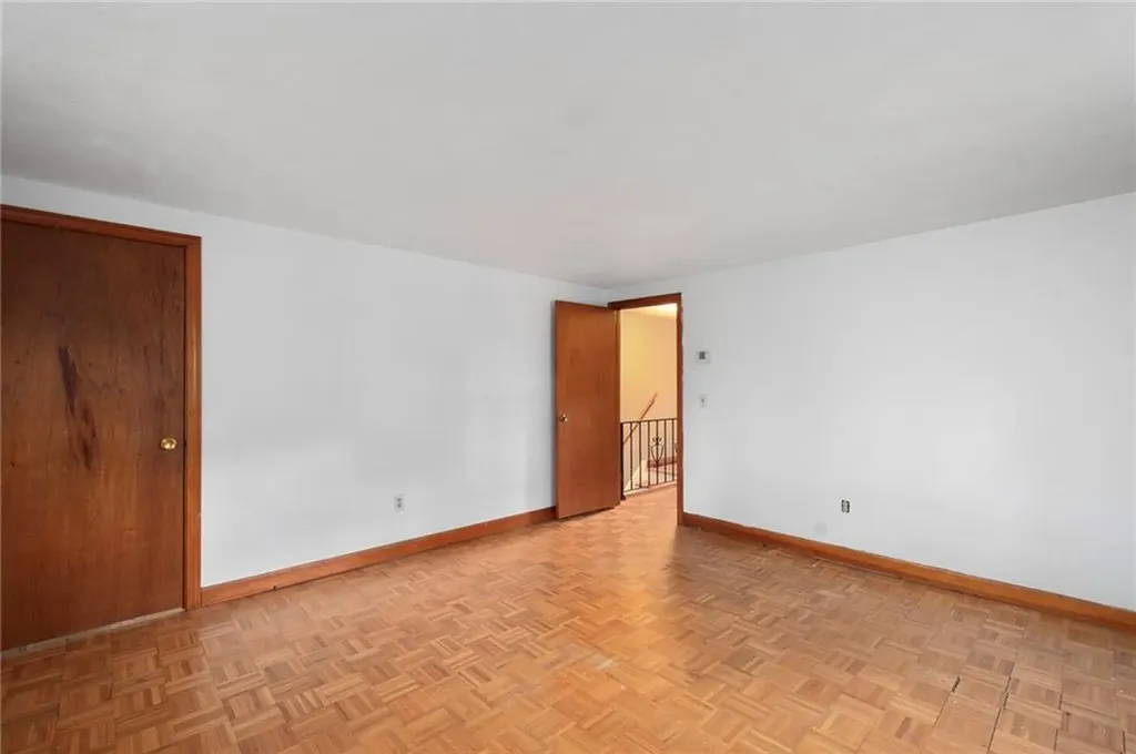 145 147 Oak Crest Drive East Providence RI 02915