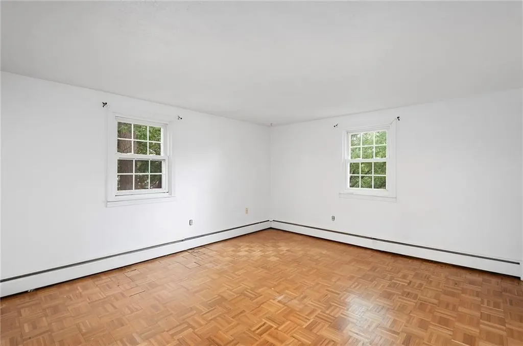 145 147 Oak Crest Drive East Providence RI 02915