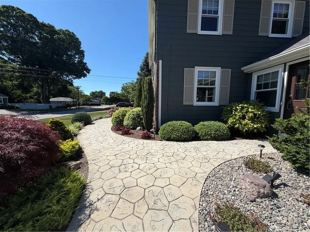 39 Merry Mount Drive Warwick RI 02888
