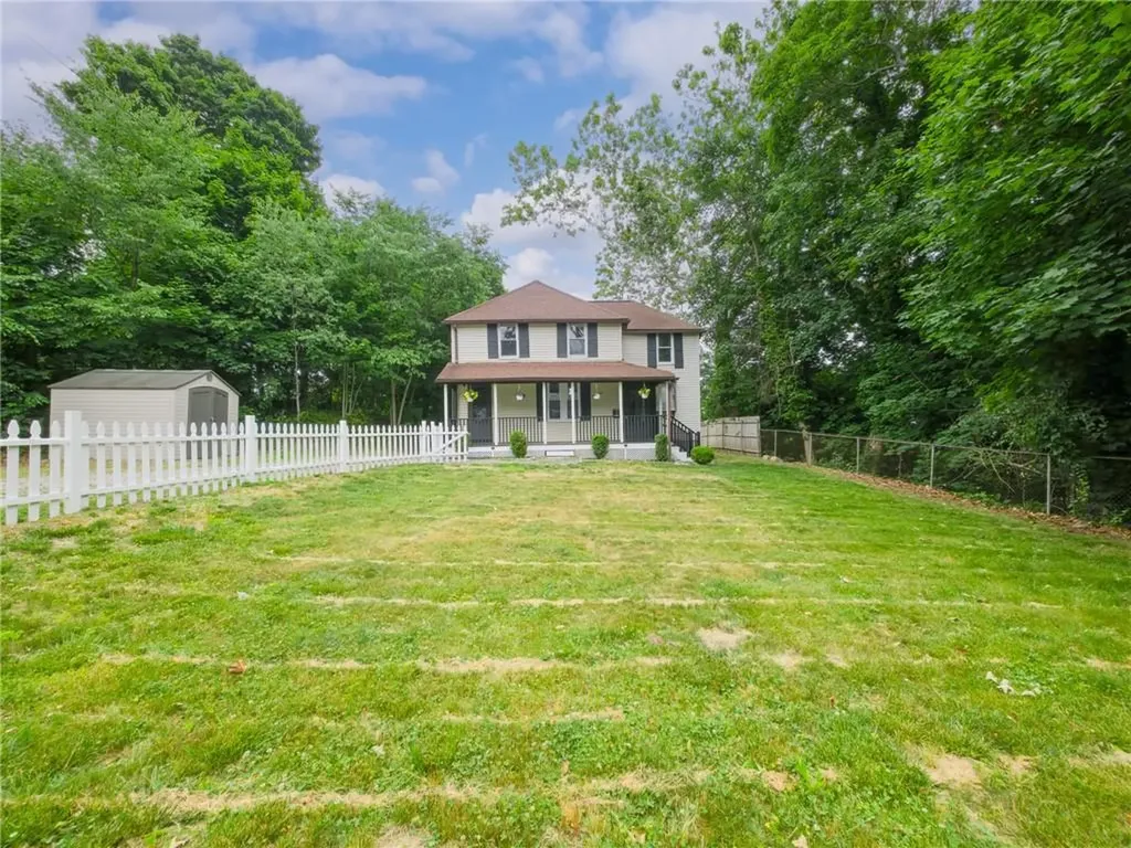 38 Padelford Avenue East Providence RI 02915