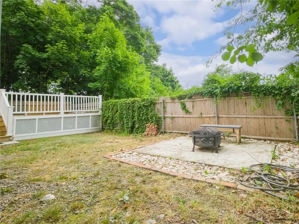 38 Padelford Avenue East Providence RI 02915