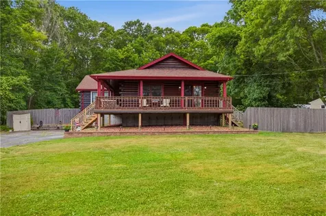 219 Pelletier Lane Tiverton RI 02878