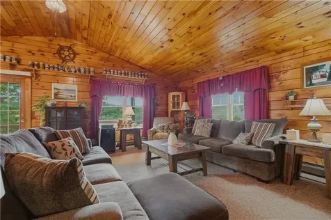 219 Pelletier Lane Tiverton RI 02878