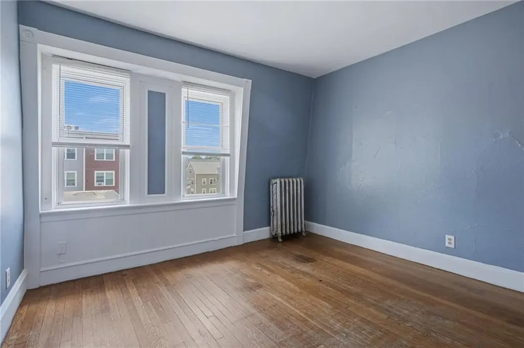 8 Somerset Street Providence RI 02907