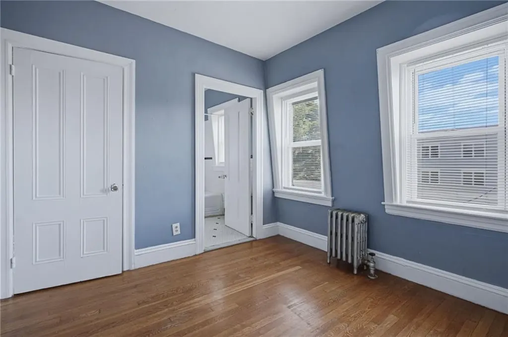 8 Somerset Street Providence RI 02907