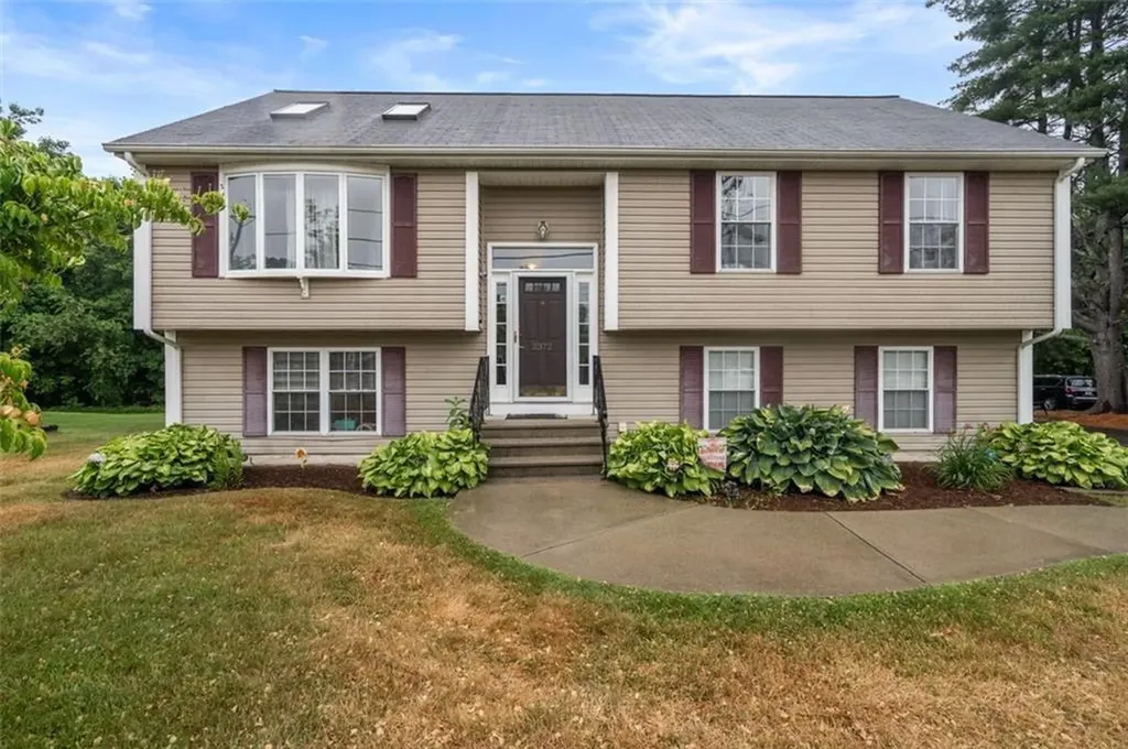 2372 Diamond Hill Road Cumberland RI 02864