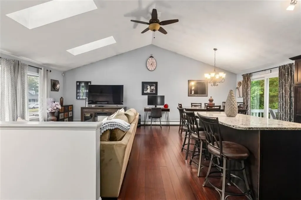 2372 Diamond Hill Road Cumberland RI 02864