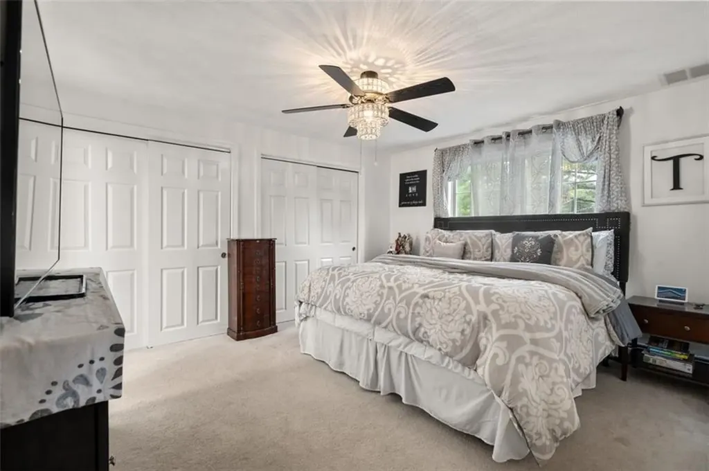 2372 Diamond Hill Road Cumberland RI 02864