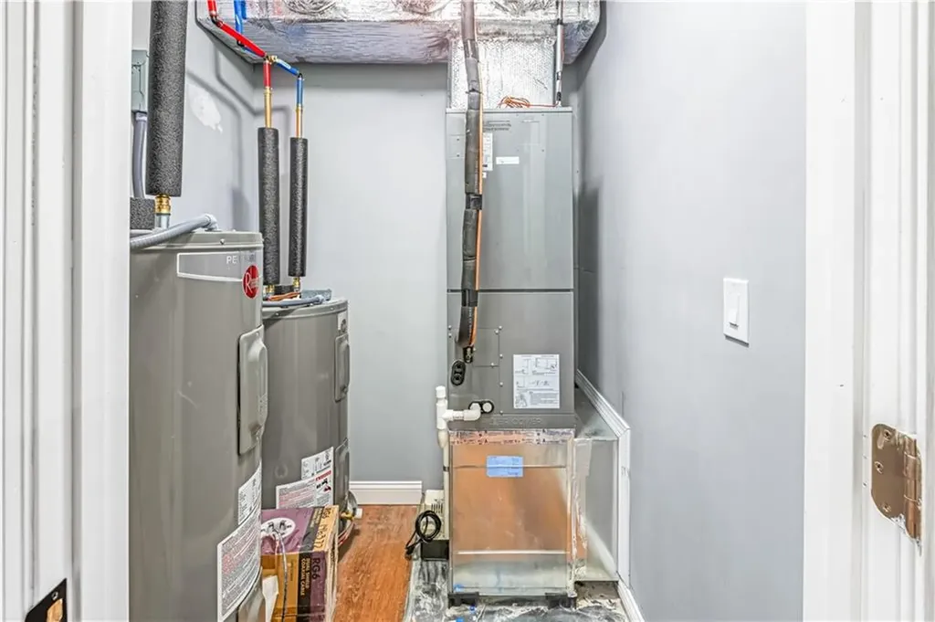 53 Christopher Street Providence RI 02904