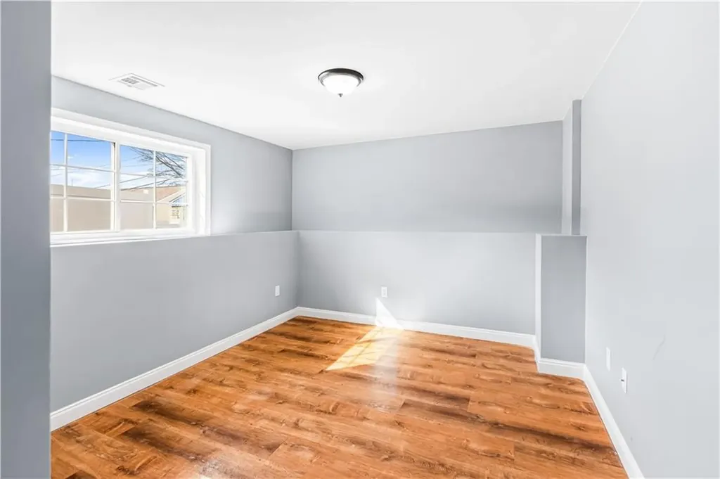 53 Christopher Street Providence RI 02904