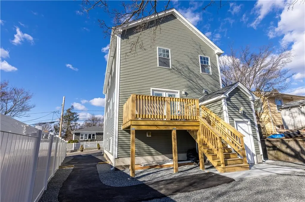 53 Christopher Street Providence RI 02904