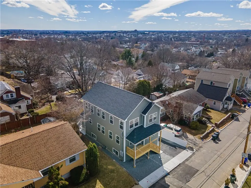 53 Christopher Street Providence RI 02904