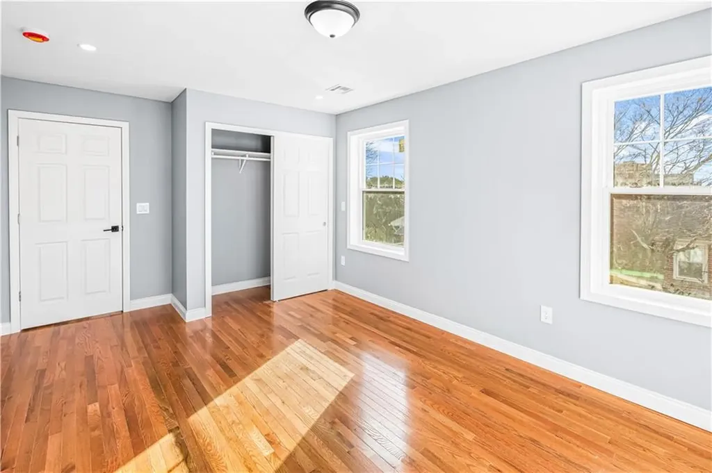 53 Christopher Street Providence RI 02904