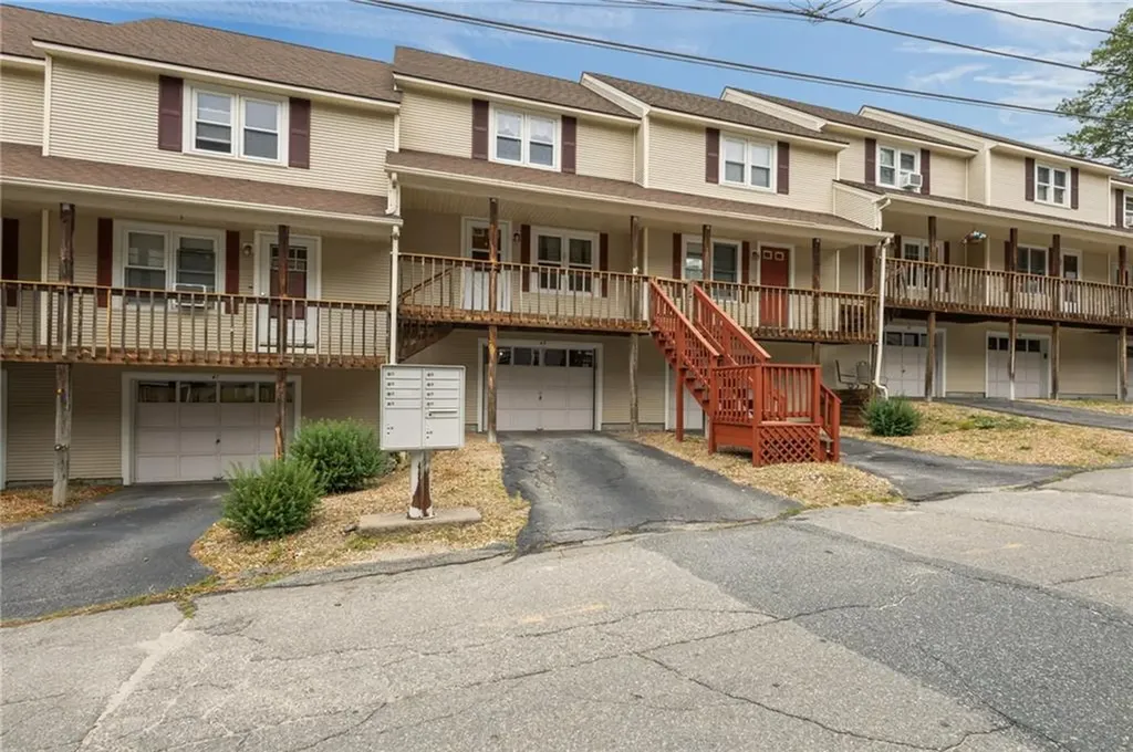 43 High Street Northbridge MA 01588