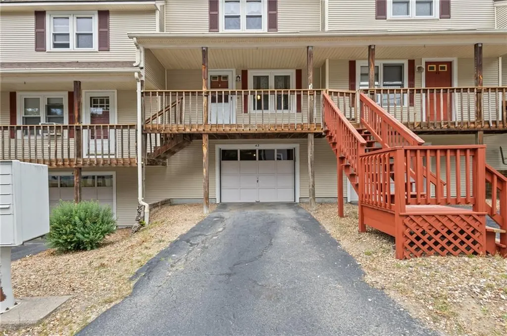 43 High Street Northbridge MA 01588