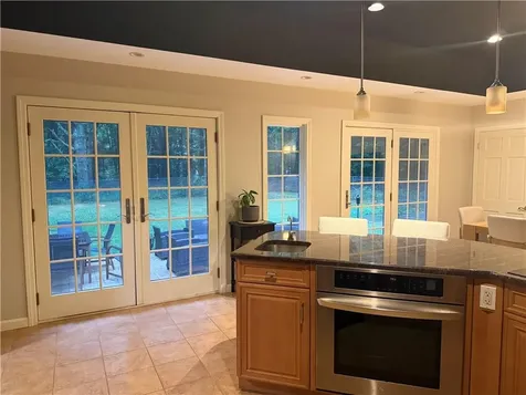 3720 Division Road East Greenwich RI 02818