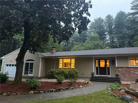 3720 Division Road East Greenwich RI 02818