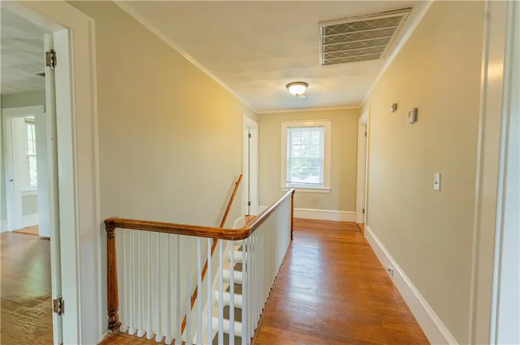 73 Western Promenade Street Cranston RI 02905