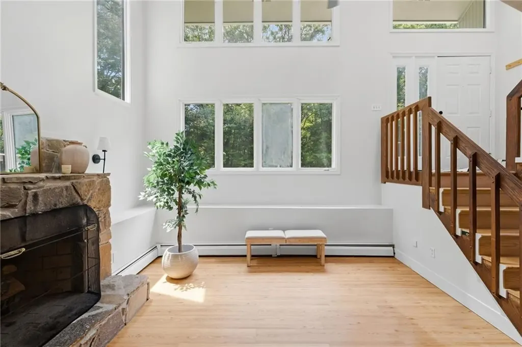 768 Weaver Hill Road Coventry RI 02816