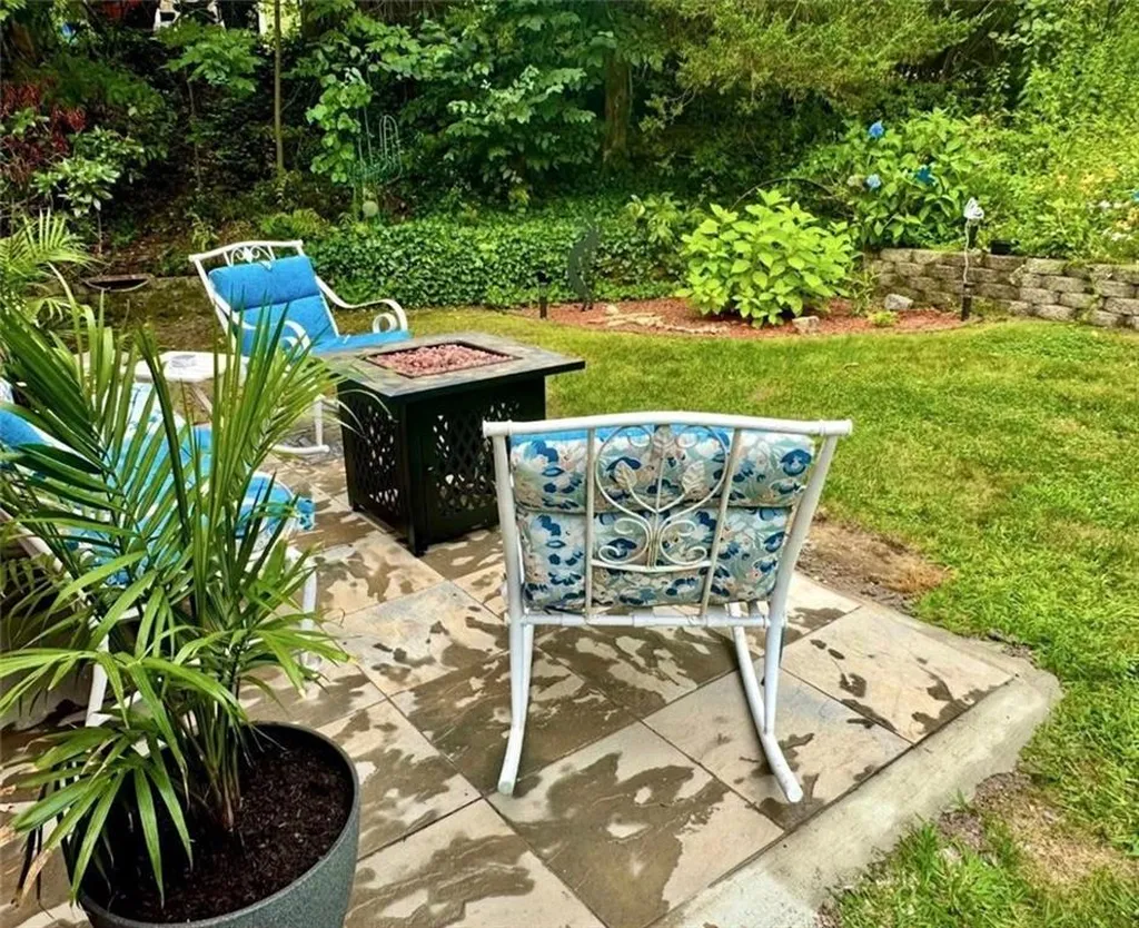 3454 Diamond Hill Road Cumberland RI 02864