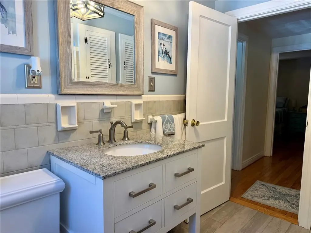 3454 Diamond Hill Road Cumberland RI 02864
