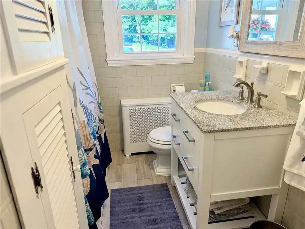 3454 Diamond Hill Road Cumberland RI 02864