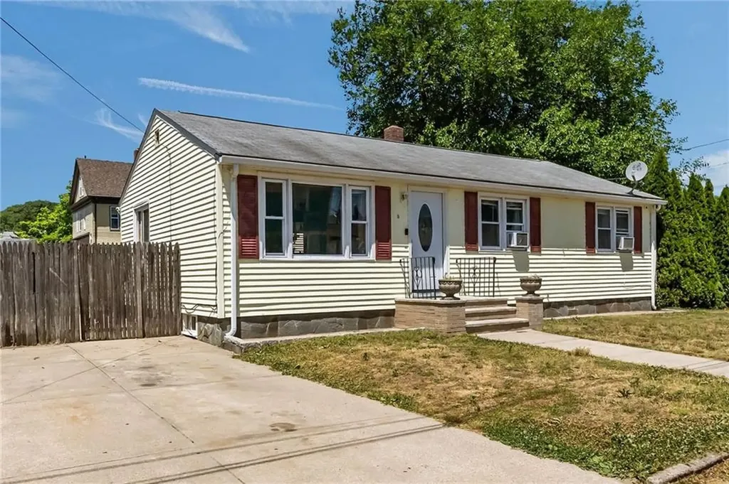 5 Gail Avenue Cranston RI 02905