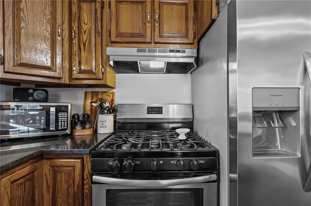 5 Gail Avenue Cranston RI 02905